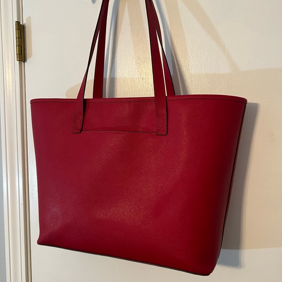 MICHAEL KORS Jet Set Travel Tote - Red Saffiano Leather - With Shopper ❤️ - Picture 4 of 15